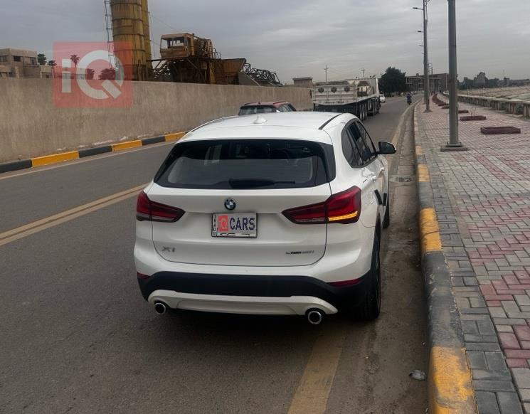 بي ام دبليو X1